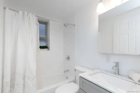 1 Hawley Terrace Yonkers NY 10701