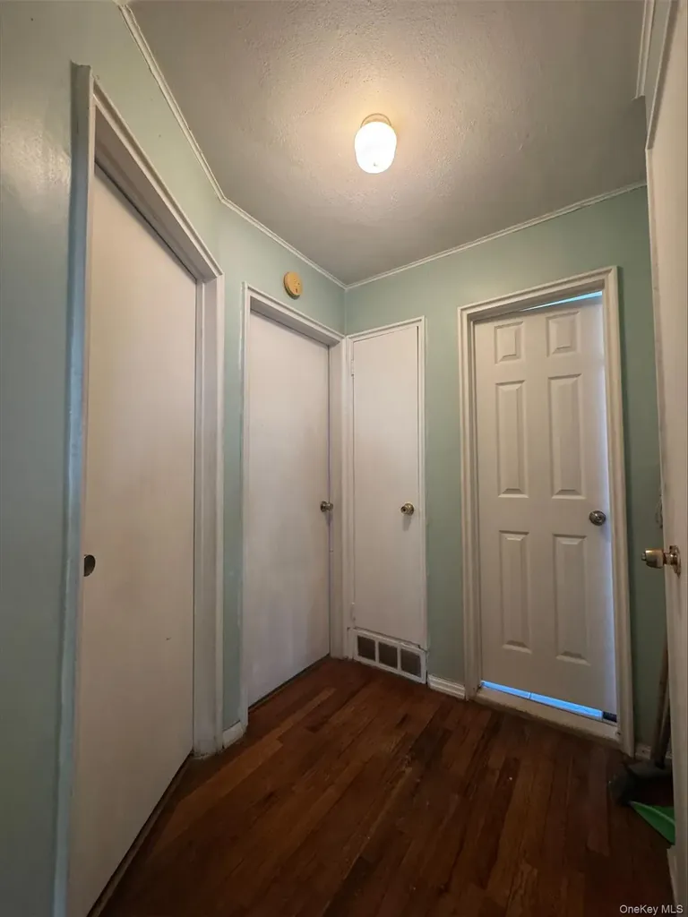 1327 Brooklyn Boulevard Bay Shore NY 11706