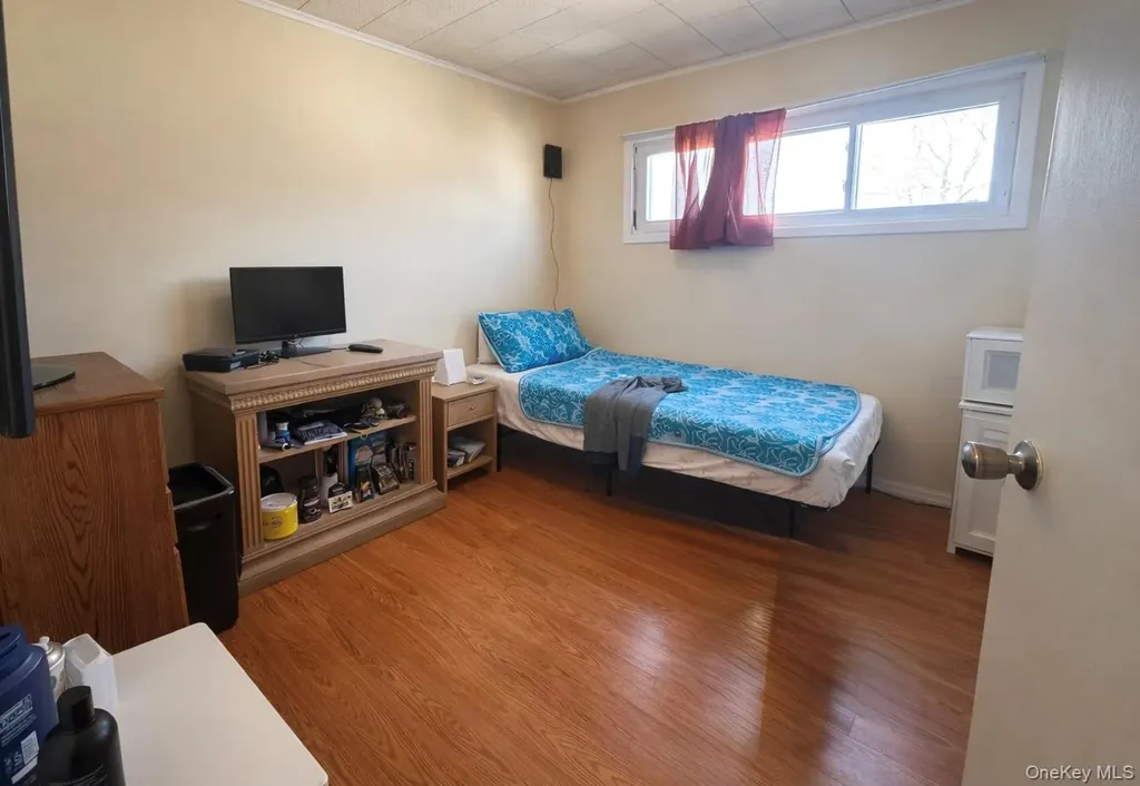 1327 Brooklyn Boulevard Bay Shore NY 11706
