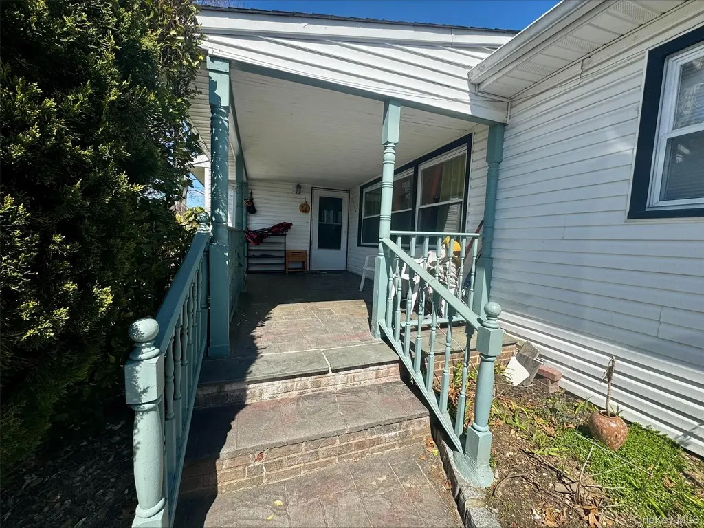 1327 Brooklyn Boulevard Bay Shore NY 11706