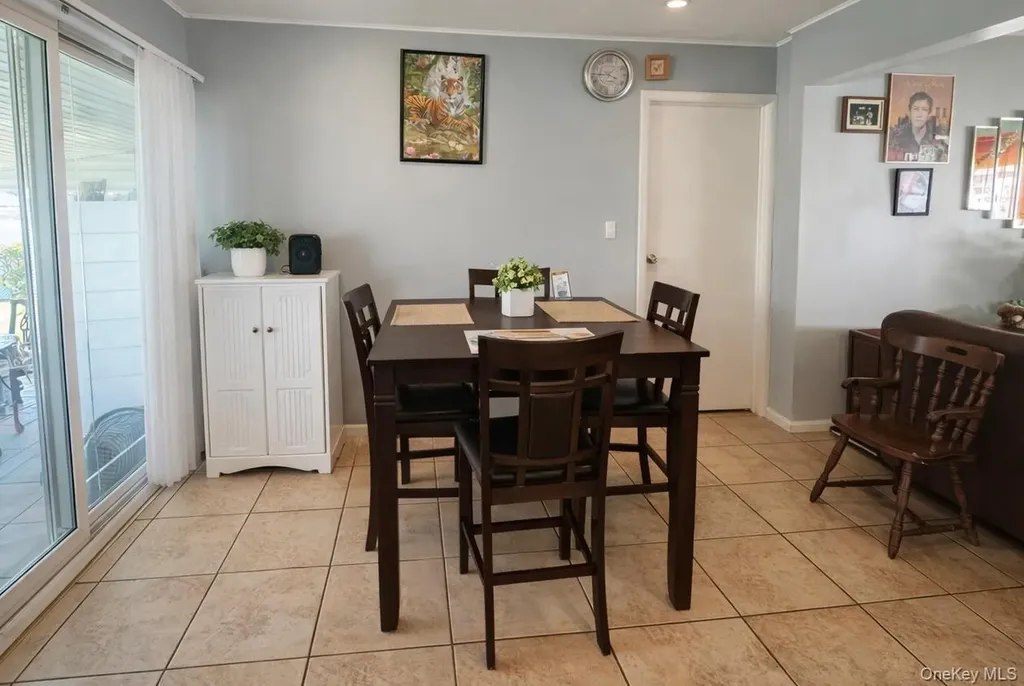 1327 Brooklyn Boulevard Bay Shore NY 11706