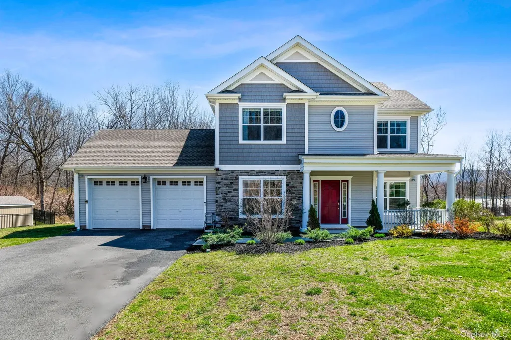 24 Knoll Crest Court Cornwall NY 12518