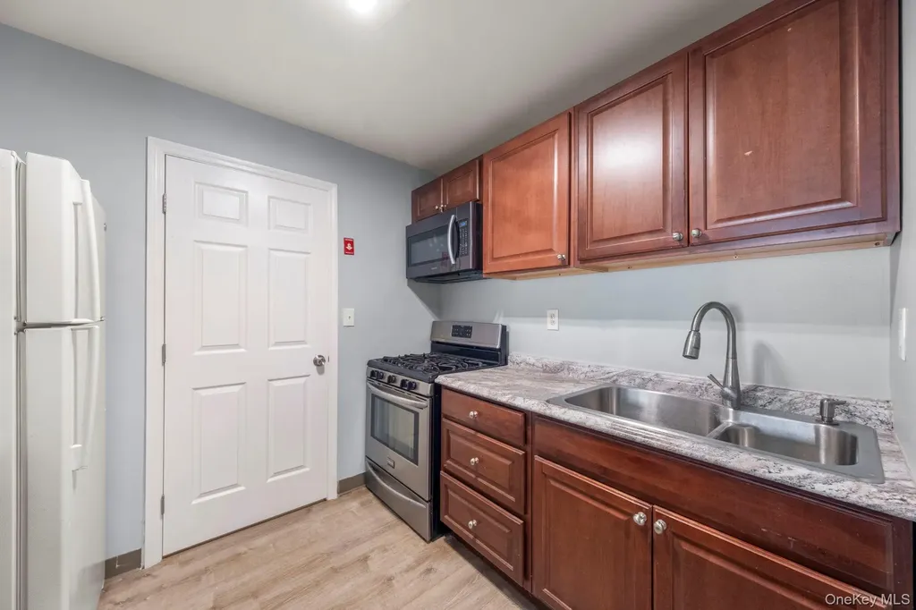 238 Concord Lane Middletown NY 10940