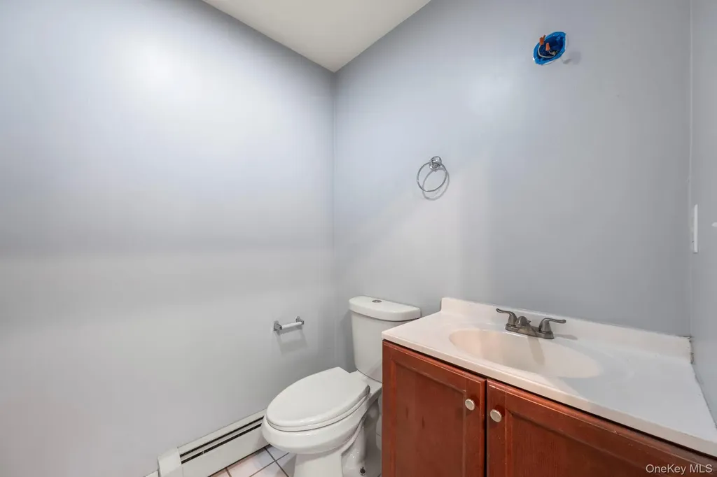 238 Concord Lane Middletown NY 10940
