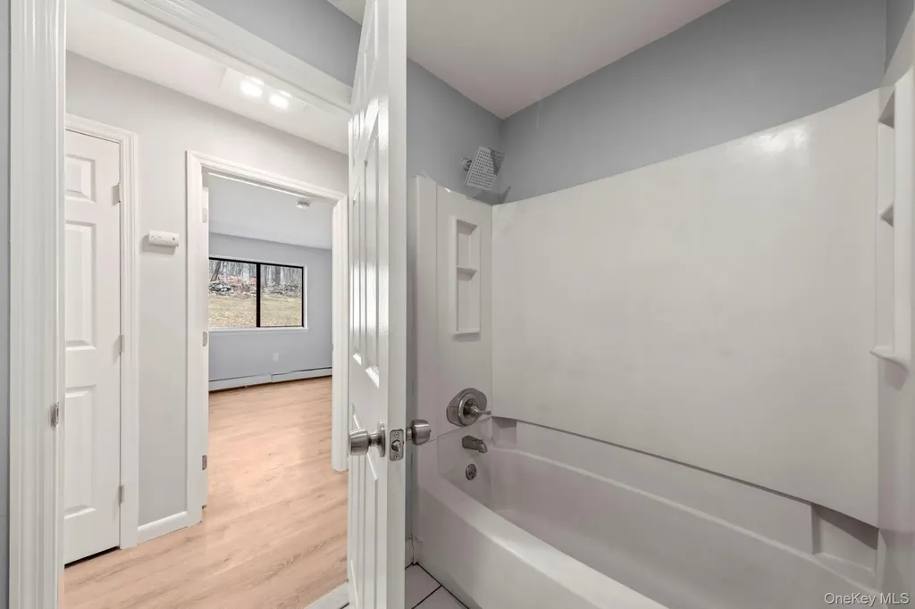 238 Concord Lane Middletown NY 10940