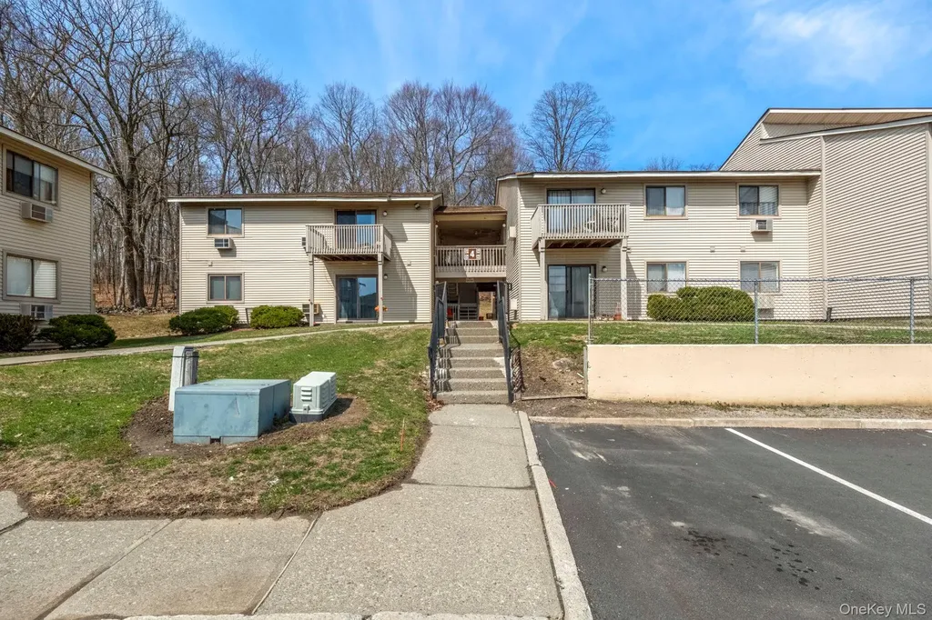 238 Concord Lane Middletown NY 10940