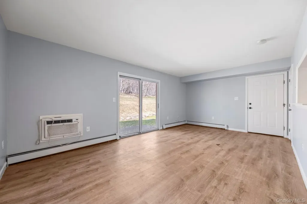 238 Concord Lane Middletown NY 10940