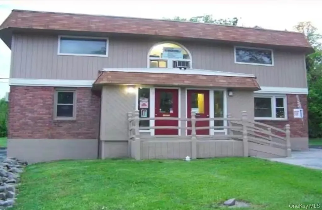 231 S Plank Road Newburgh NY 12550