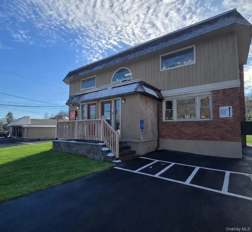 231 S Plank Road Newburgh NY 12550