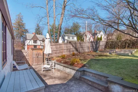 116 Potter Road Scarsdale NY 10583