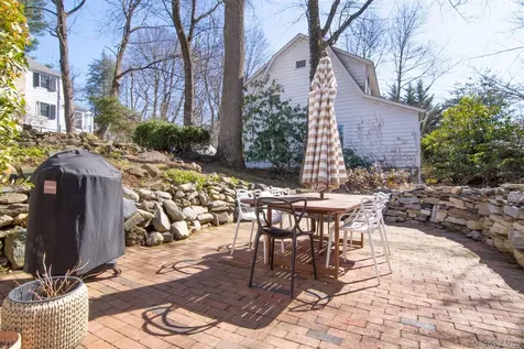 116 Potter Road Scarsdale NY 10583
