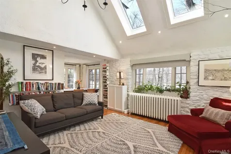 116 Potter Road Scarsdale NY 10583