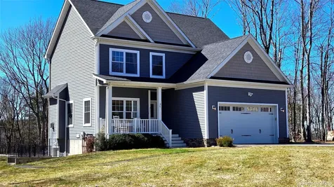 46 Long Hill Road Hopewell Junction NY 12533