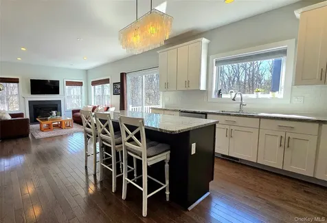 46 Long Hill Road Hopewell Junction NY 12533