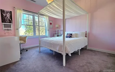 46 Long Hill Road Hopewell Junction NY 12533