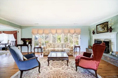 650 Netherwood Road Hyde Park NY 12538