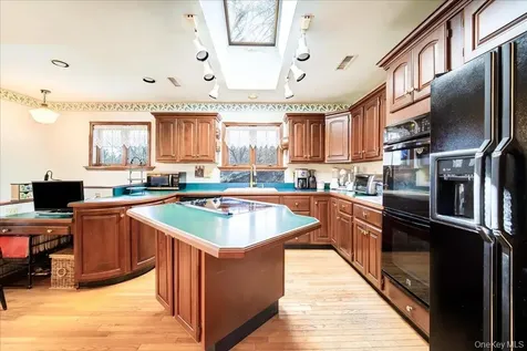 650 Netherwood Road Hyde Park NY 12538