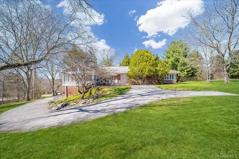 650 Netherwood Road Hyde Park NY 12538