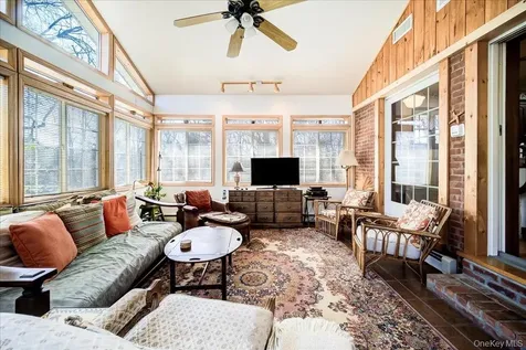 650 Netherwood Road Hyde Park NY 12538