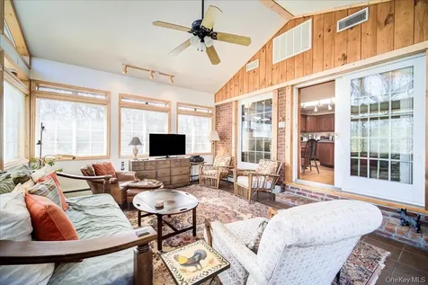 650 Netherwood Road Hyde Park NY 12538