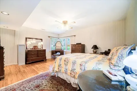 650 Netherwood Road Hyde Park NY 12538