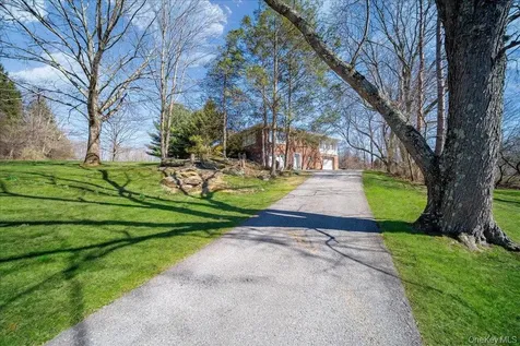 650 Netherwood Road Hyde Park NY 12538