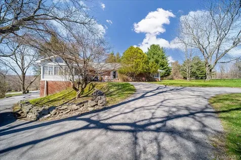 650 Netherwood Road Hyde Park NY 12538