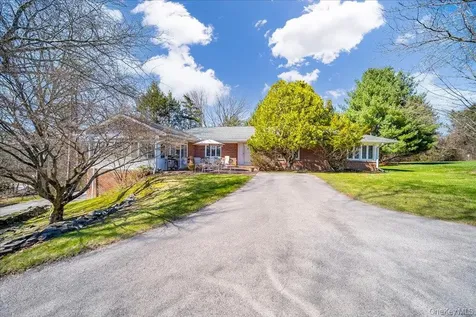650 Netherwood Road Hyde Park NY 12538