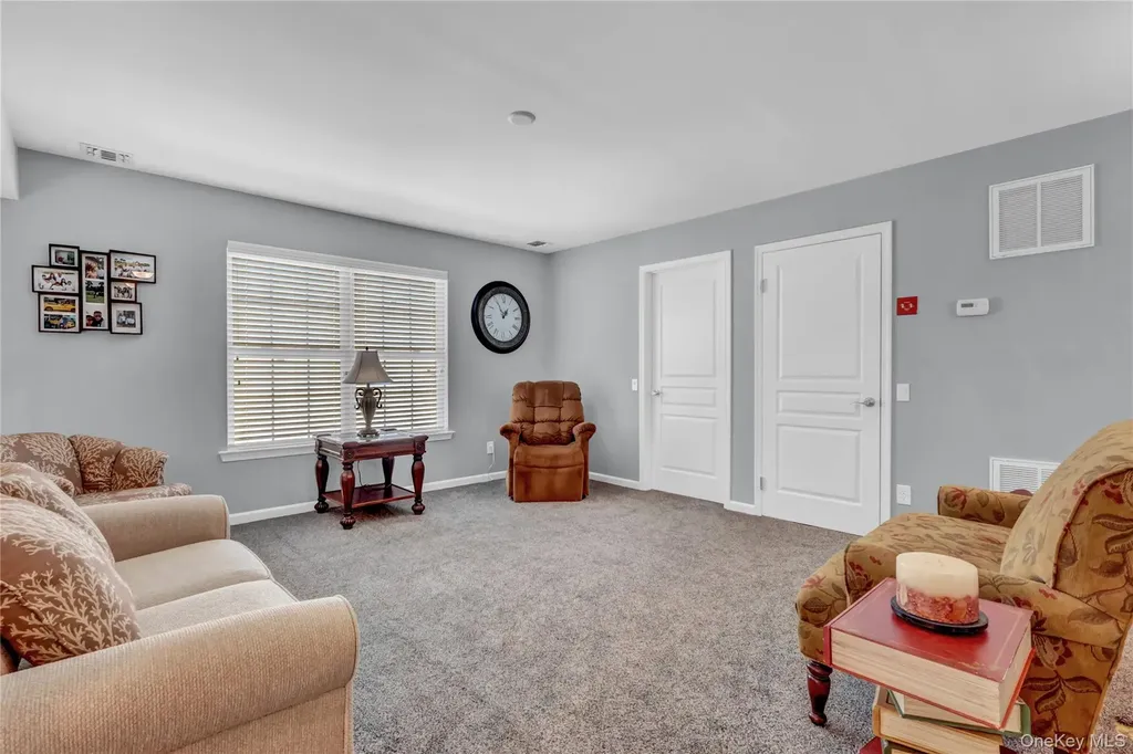 46 Louden Loop Mount Sinai NY 11766