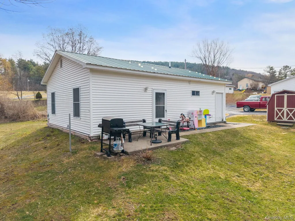 1677 State Route 145 Call Listing Agent NY 12122