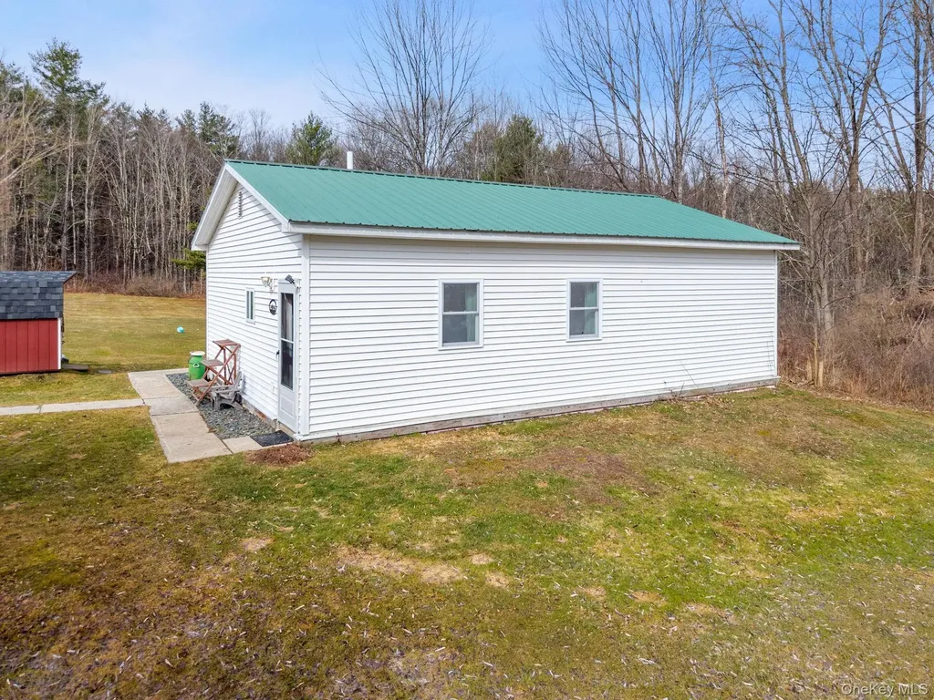 1677 State Route 145 Call Listing Agent NY 12122