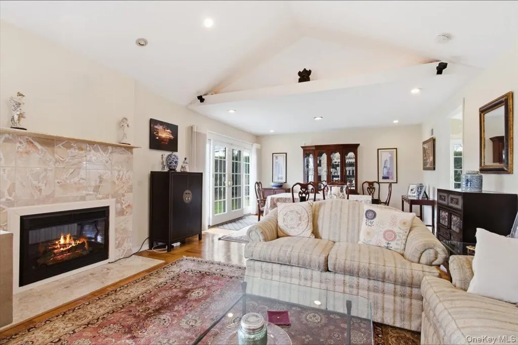 5 Avis Drive New Rochelle NY 10804