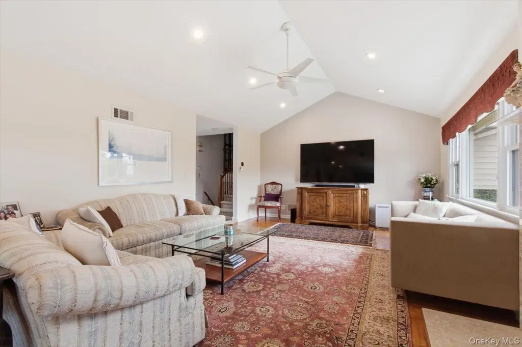 5 Avis Drive New Rochelle NY 10804