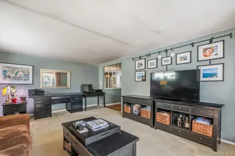 16 Meadow Road Cortlandt Manor NY 10548