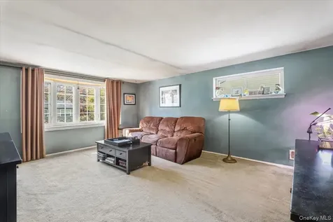 16 Meadow Road Cortlandt Manor NY 10548