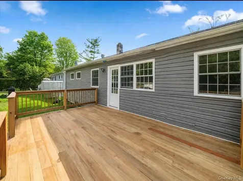 16 Meadow Road Cortlandt Manor NY 10548