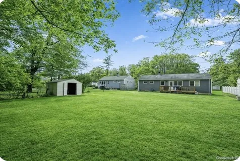 16 Meadow Road Cortlandt Manor NY 10548