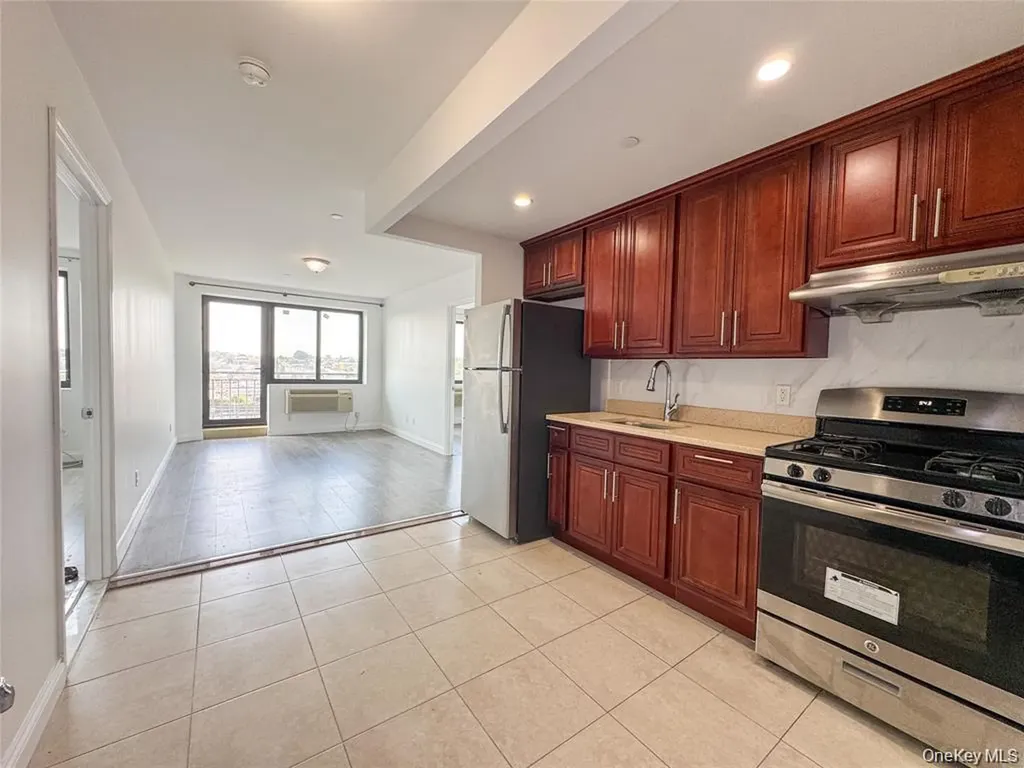 7026 Queens Boulevard Woodside NY 11377