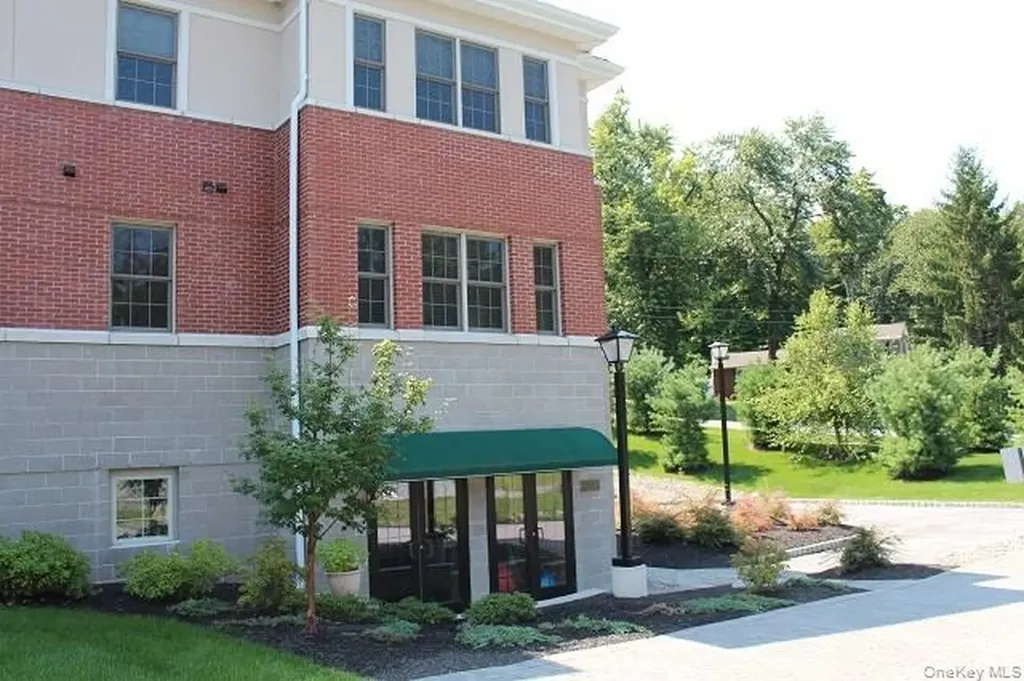 75 Quaker Avenue Cornwall NY 12518