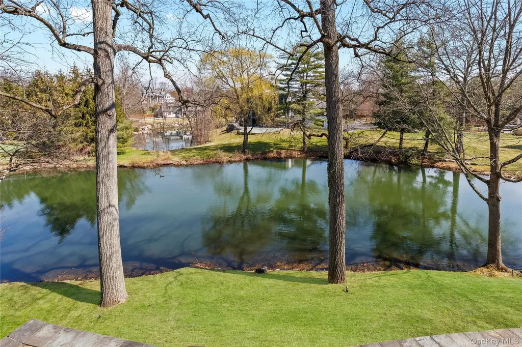 3 Lakeside Drive Rye NY 10580
