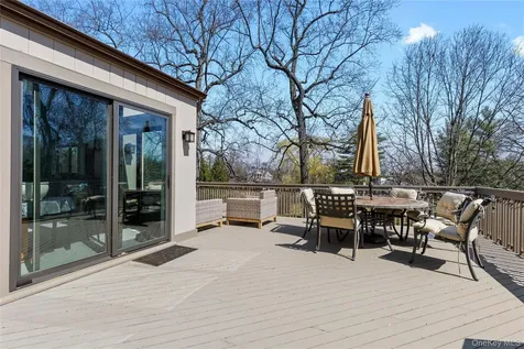 3 Lakeside Drive Rye NY 10580