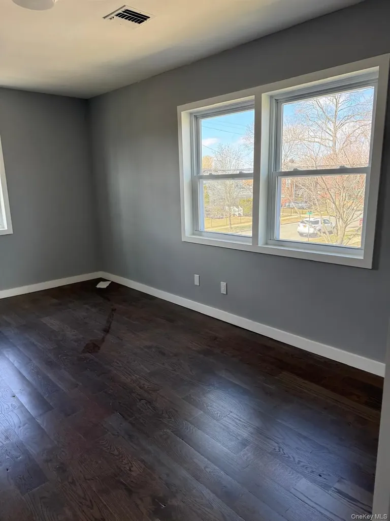 54 Kane Avenue Hempstead NY 11550