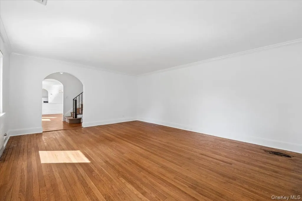 81 Sargent Road Scarsdale NY 10583