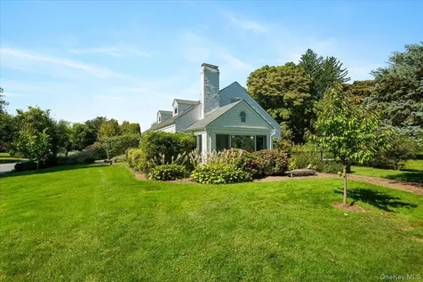 81 Sargent Road Scarsdale NY 10583