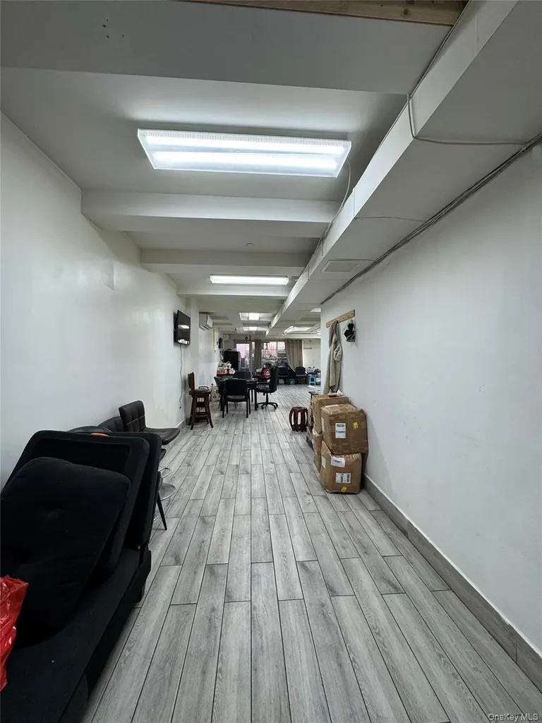 133-24 41st Road Flushing NY 11355