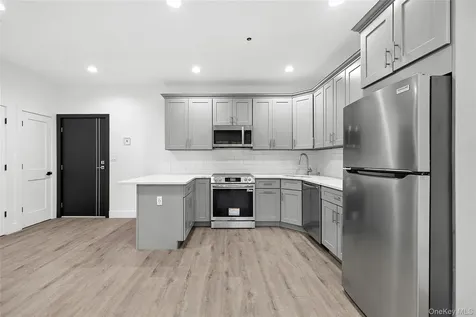 533 Greenwich Street Hempstead NY 11550