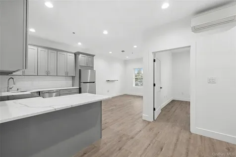 533 Greenwich Street Hempstead NY 11550