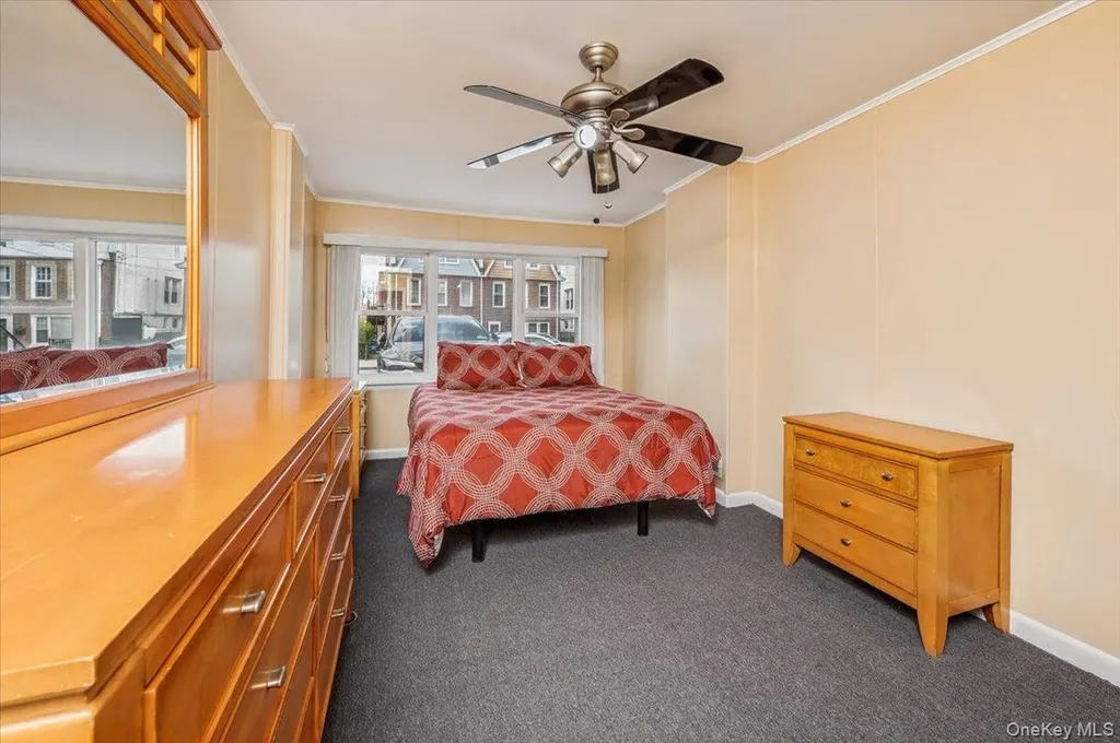 228 Calhoun Avenue Bronx NY 10465