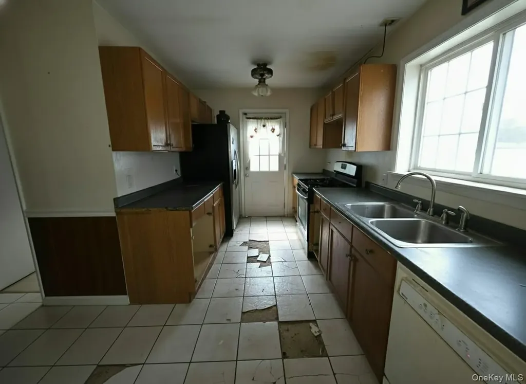 863 North Street Peekskill NY 10566