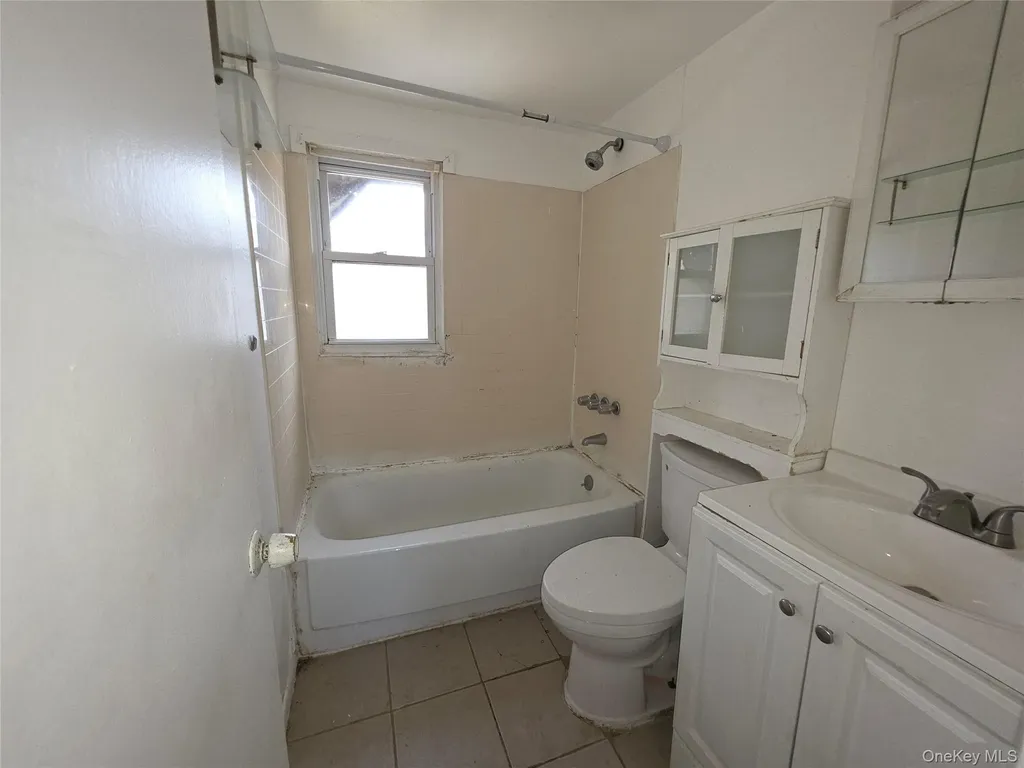 863 North Street Peekskill NY 10566